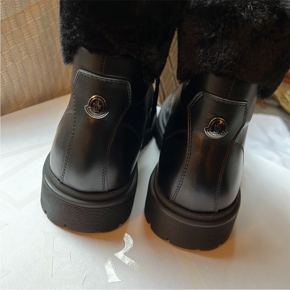 NEW Moncler Patty Boots - Picture 4 of 8